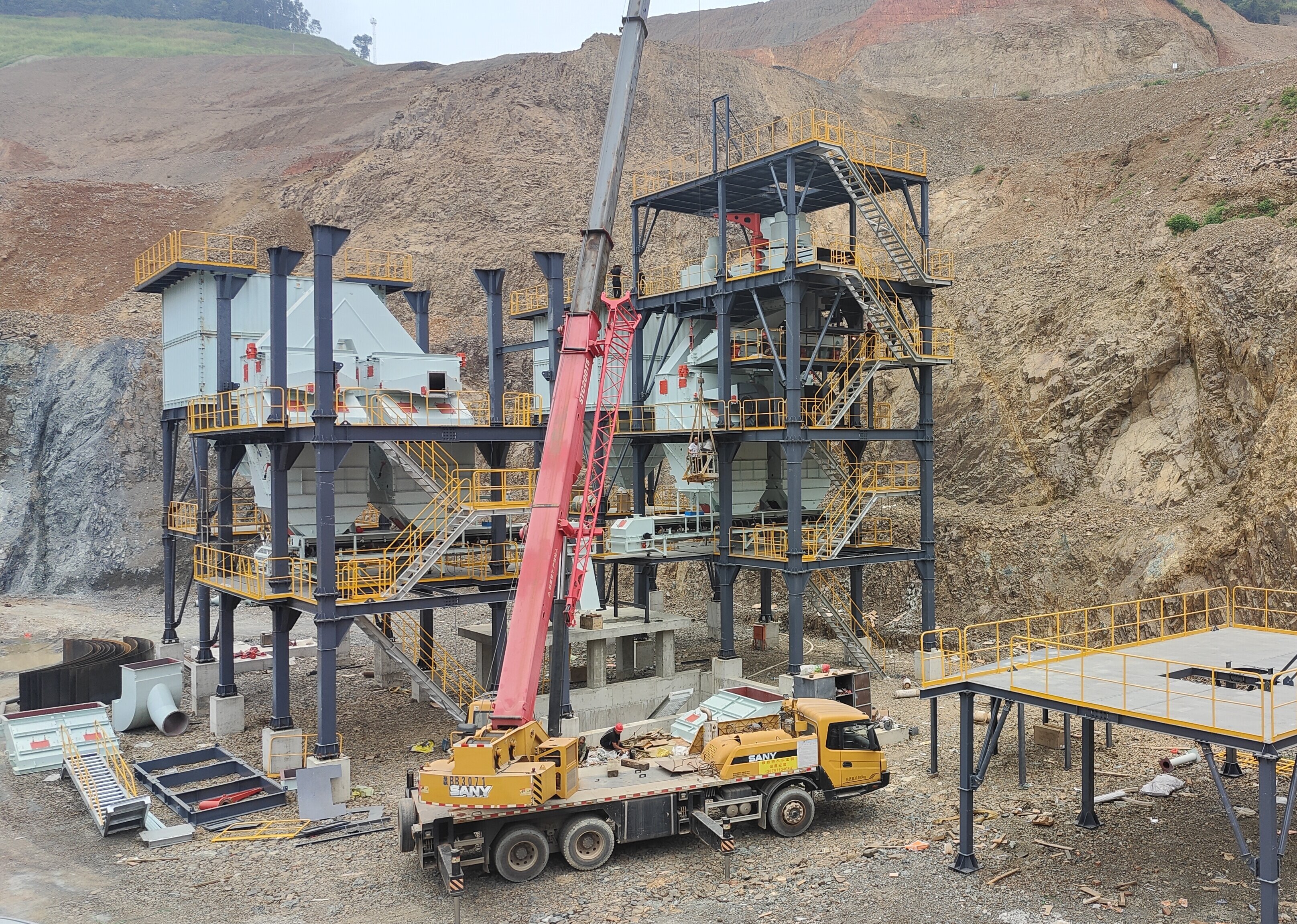 制砂樓 VS 水洗砂：全生命周期成本對(duì)比，誰才是砂石生產(chǎn)的 “性價(jià)比之王”？? ? ? ?